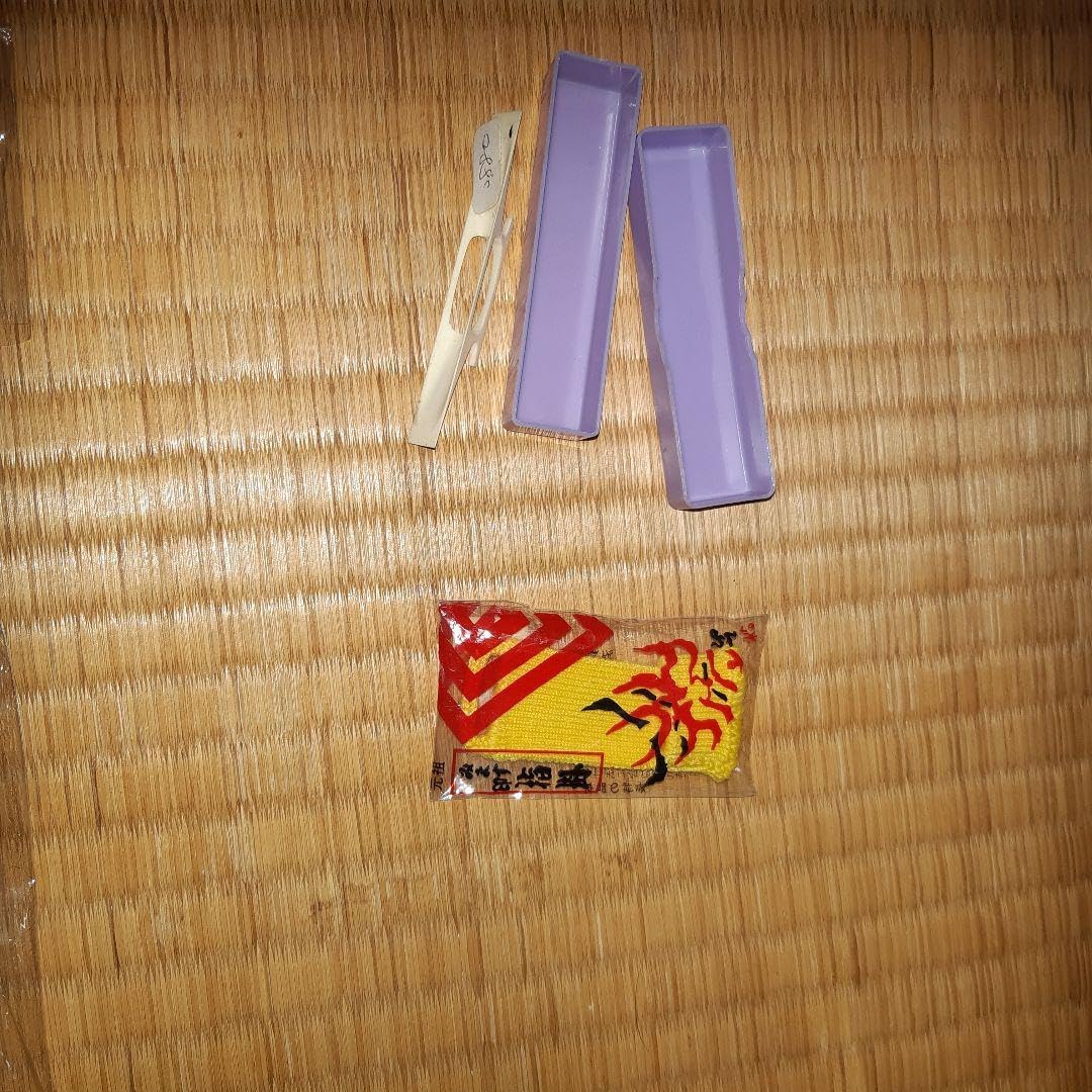 三味線の譜面台、駒、ゆびすり、バチ 三味線の譜面台 駒 ゆびすり バチ 楽器・音響機器